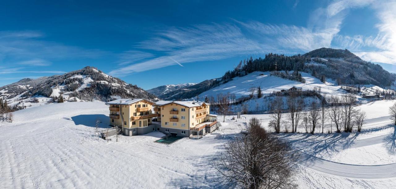 Der Alpenblick Hotel Sankt Johann im Pongau Bagian luar foto