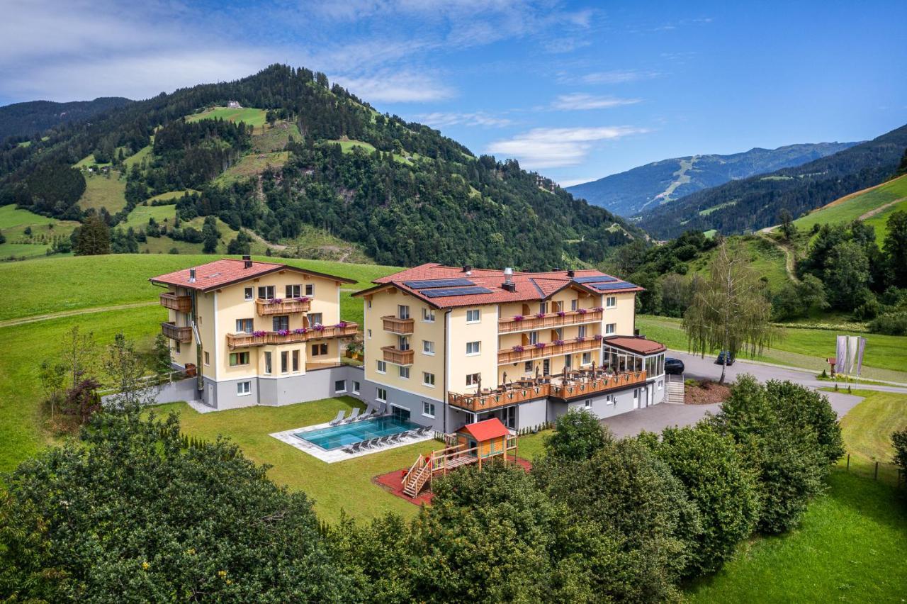 Der Alpenblick Hotel Sankt Johann im Pongau Bagian luar foto